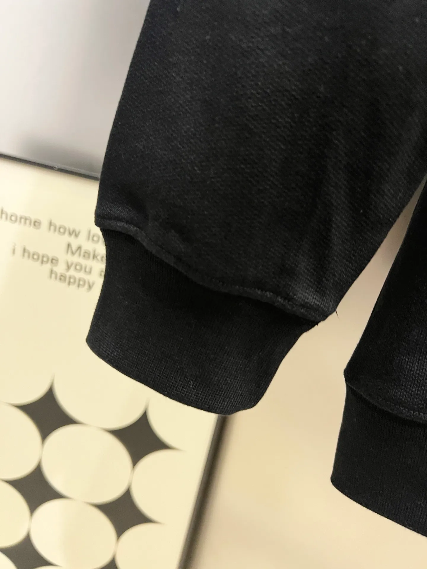 🅿️310 CH Cro 2025 Autumn and Winter New Customized 430g Double Yarn Fabric Round Neck Long Sleeve Sweater Chest Cross Pastel Embroidery Technology Classic Sanskrit Letters Embroidery Pastel + Hardware Design Technology High-end Version! The same loose version for men and women S M L XL XXL five sizes color black white